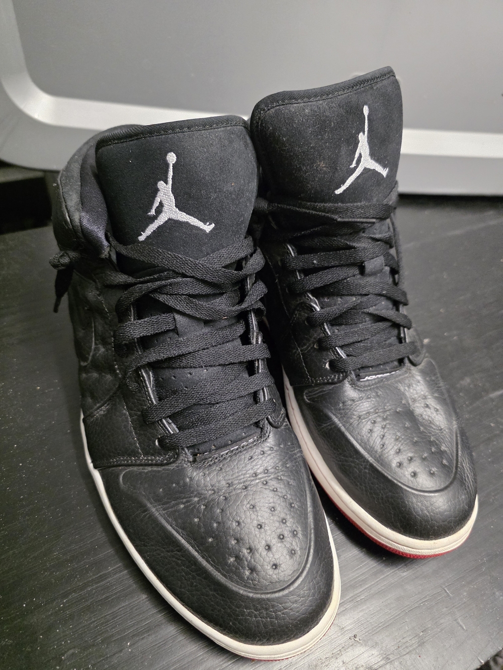 Size 13 Air Jordan 1 Retro 97 Playoff Black Red Basketball run train play shoe